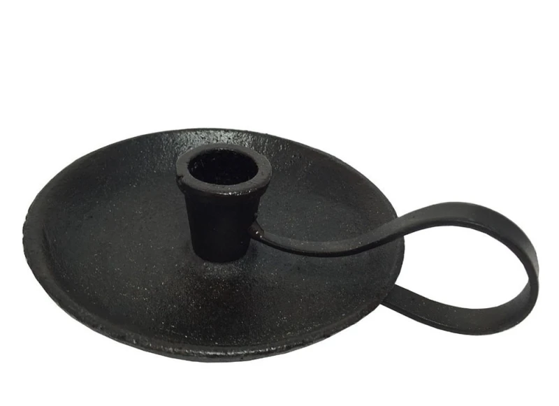 Kerzenhalter mit Henkel Gusseisen Rustikal Kerzenständer Ritter-Stil Schwarz