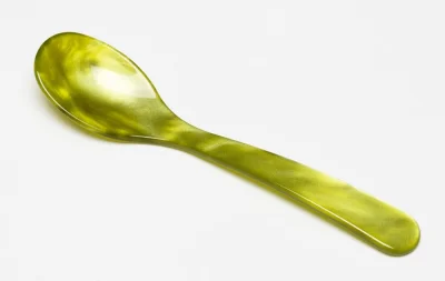 G.F. Heim Söhne Eierlöffel Acrylglas Grün Perlmutt Optik Oliv