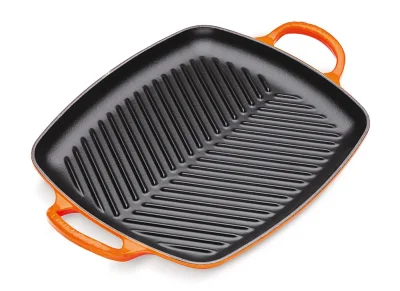 Le Creuset Rechteckige Grillplatte Signature Gusseisen Ofenrot 30cm
