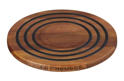 Le Creuset Magnetischer Untersetzer aus Akazienholz 20cm