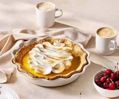 Le Creuset Pie-Form Kuchenform Steinzeug Meringue 23cm